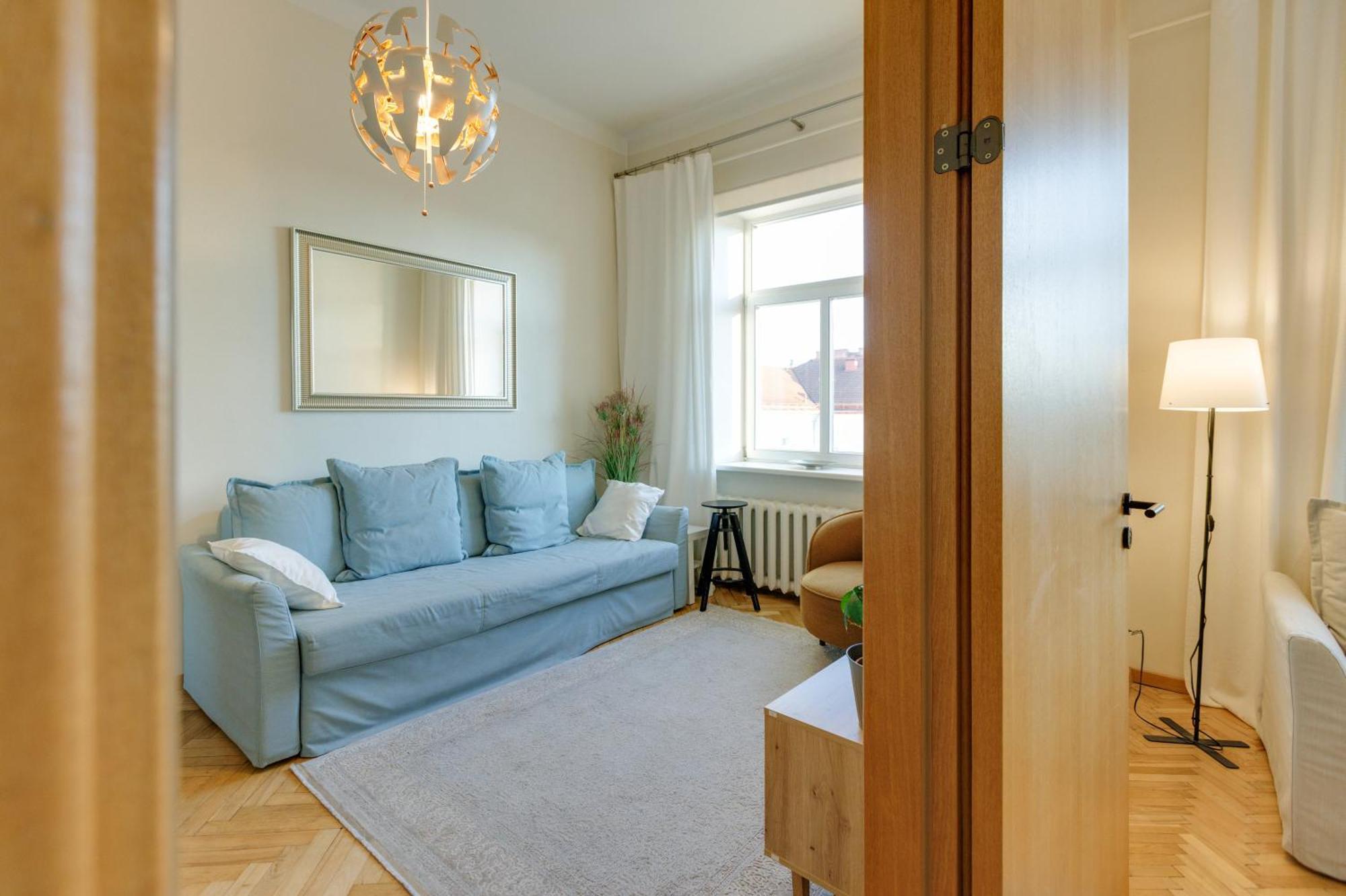 Tyzen39&38 Luxury Apartment
