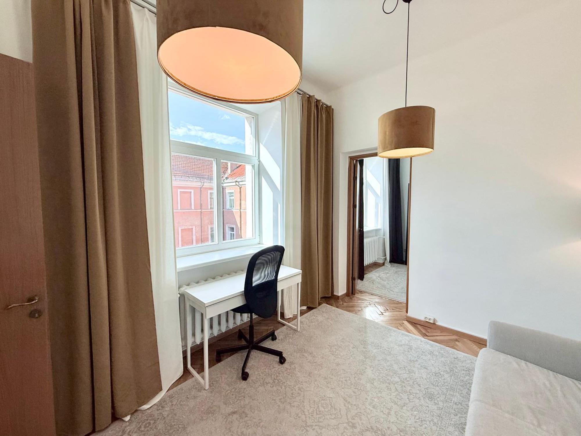 Tyzen39&38 Luxury Apartment *